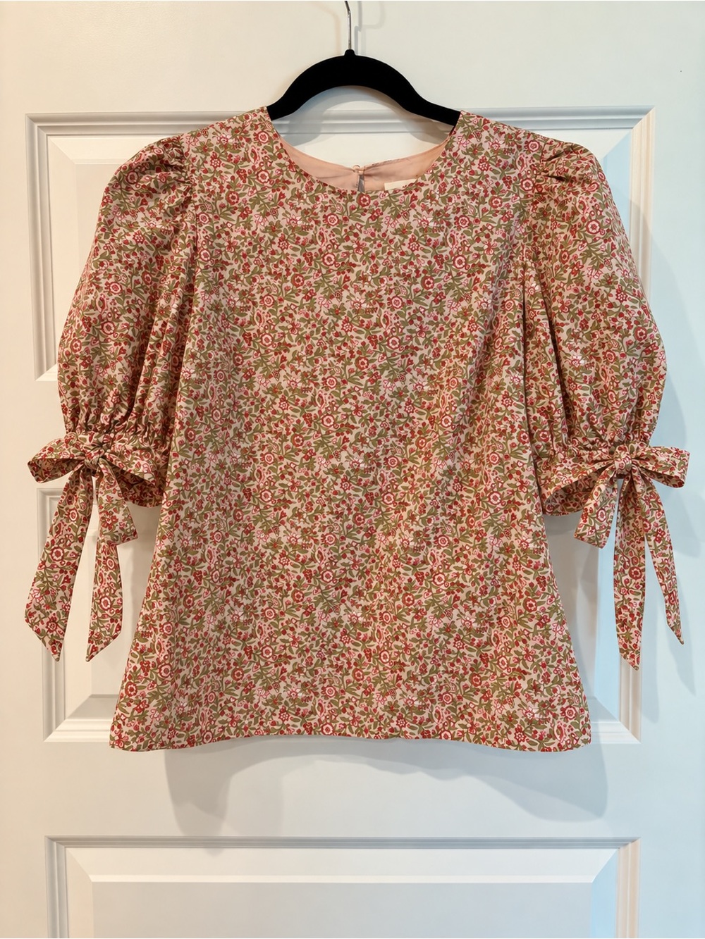 Tuckernuck Hyacinth House Petunia Blouse Floral Puff Sleeve Pink & Green Small